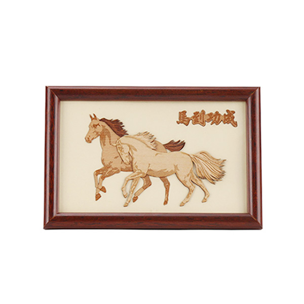 马到成功摆件
